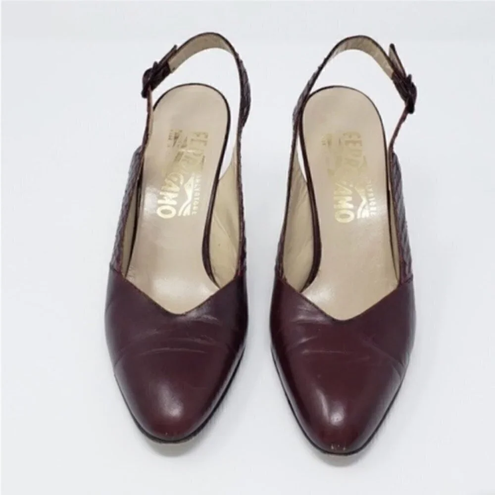 Vintage Salvatore Ferragamo Brown Classic Slingback Heels Size 6B
